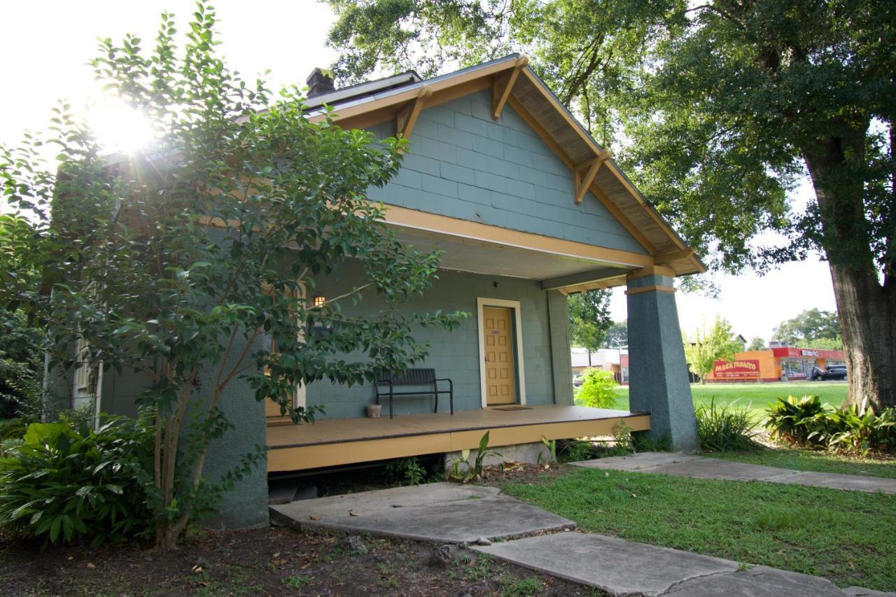 Cajun Hostel Downtown Lafayette Exterior foto